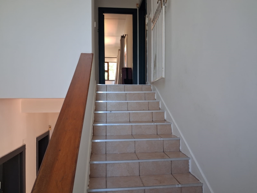 To Let 3 Bedroom Property for Rent in Selborne Eastern Cape